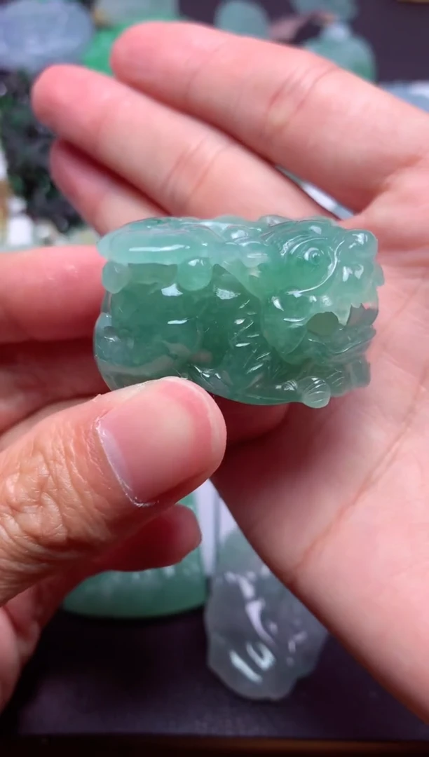 【闪购商品】翡翠颈饰未镶嵌天然翡翠
