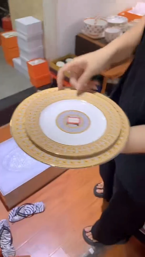 杯鸿辉家品牌瓷器，京东包邮！