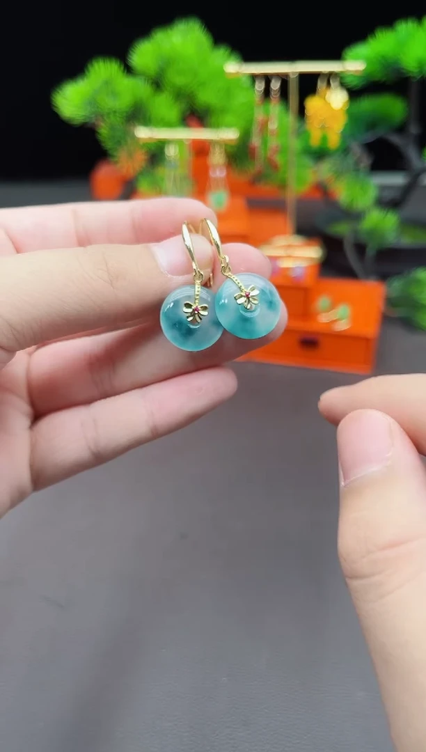 石英质玉（天山翠）银S925镶嵌耳饰236000