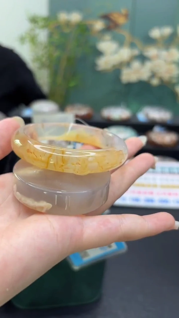 未镶嵌手镯石英质玉A635(57圈赠送镯心)