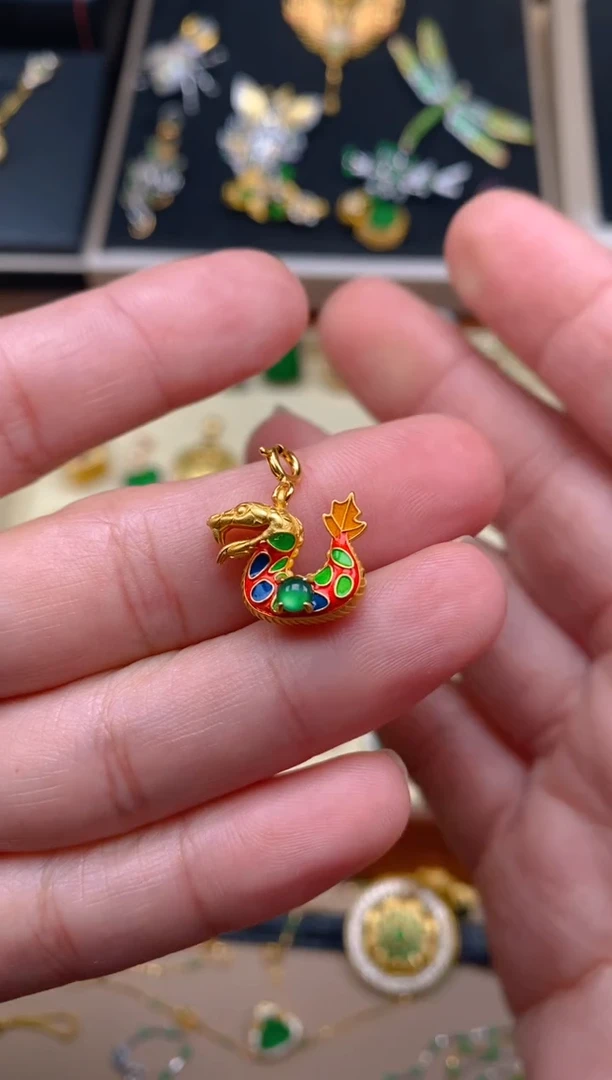 【闪购商品】翡翠吊坠(不含链)银S925镶嵌蛇