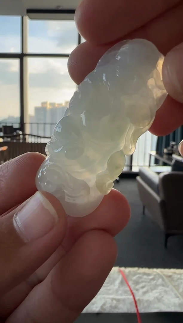 颈饰未镶嵌翡翠天然翡翠A货孤品一件