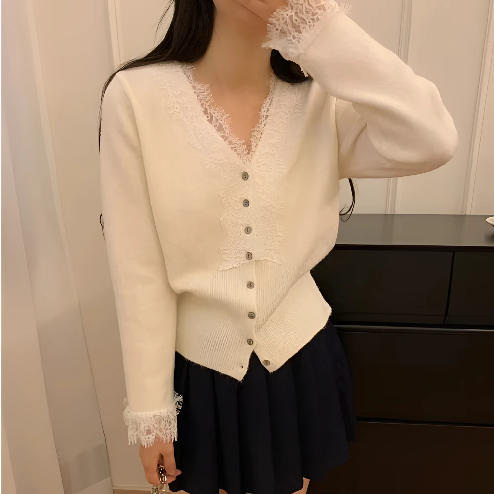 高档洋气针织衫开衫小个子毛衣女长袖蕾丝拼接内搭打底3082m139