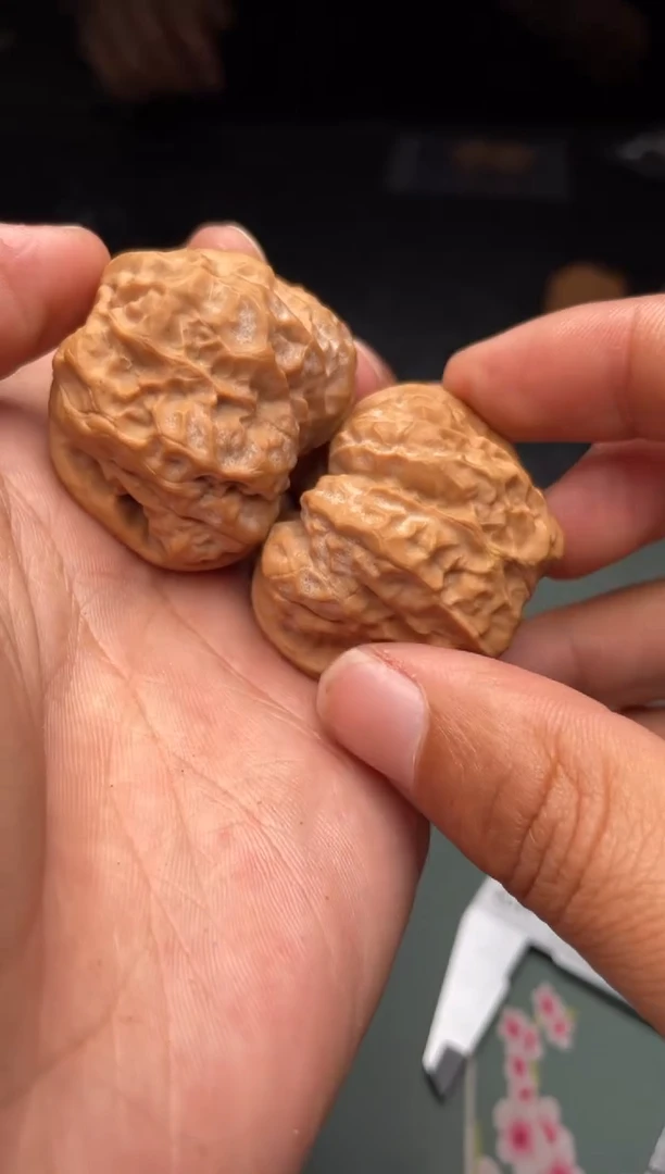 把件文玩核桃a293 蛤蟆头 39尺