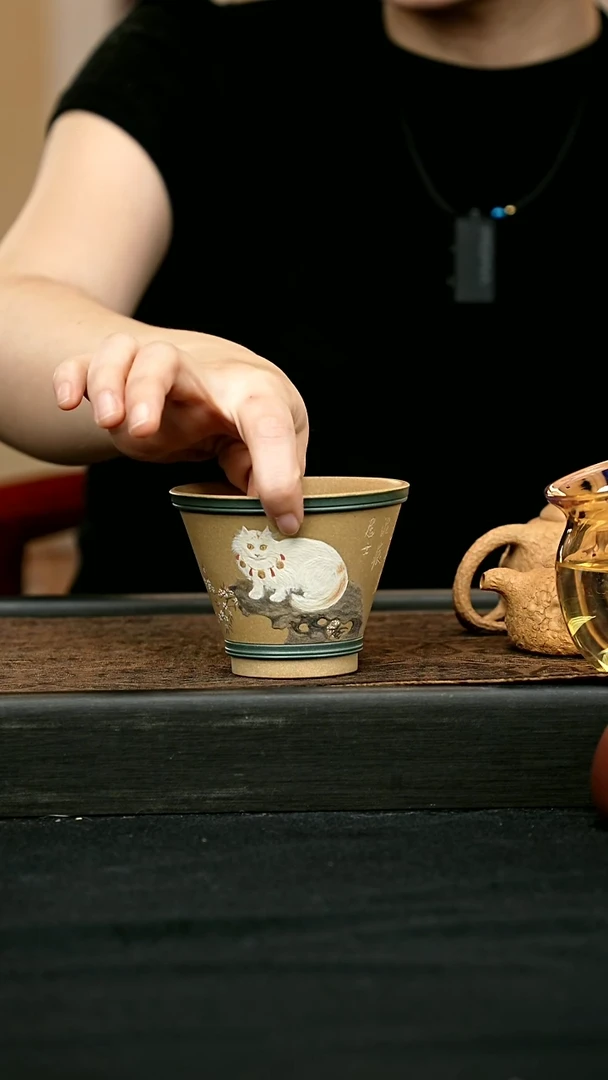 茶壶紫砂全手绘福猫主人杯 一物见春