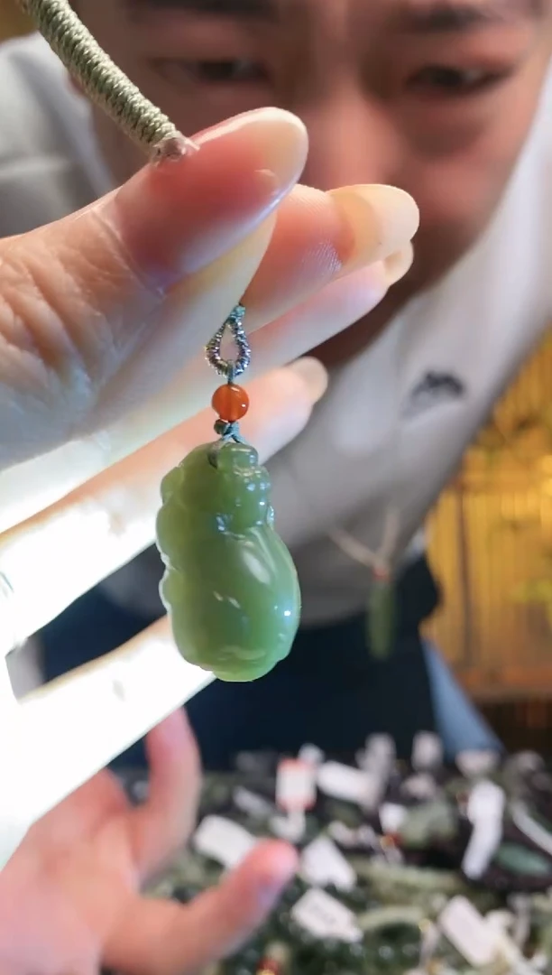 【闪购商品】和田玉颈饰未镶嵌多样性发货，拍一发一