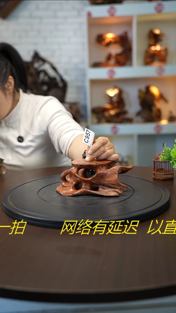 木木雕款艺****年云南金丝红木摆台