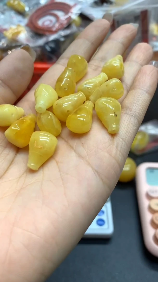 未镶嵌琥珀珠宝奇石2629多样性发其一