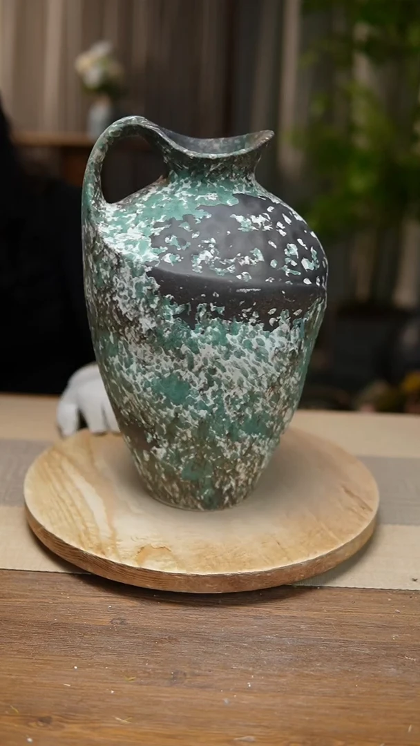 【闪购商品】陶瓷花器涂鸦绿奶壶