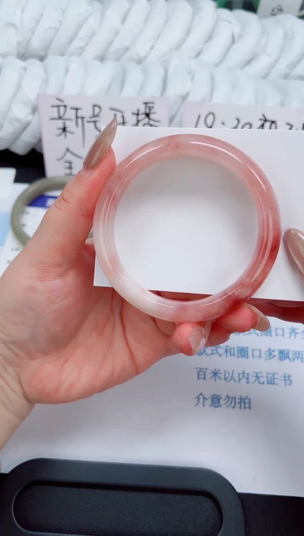 未镶嵌手镯石英质玉177-60.4