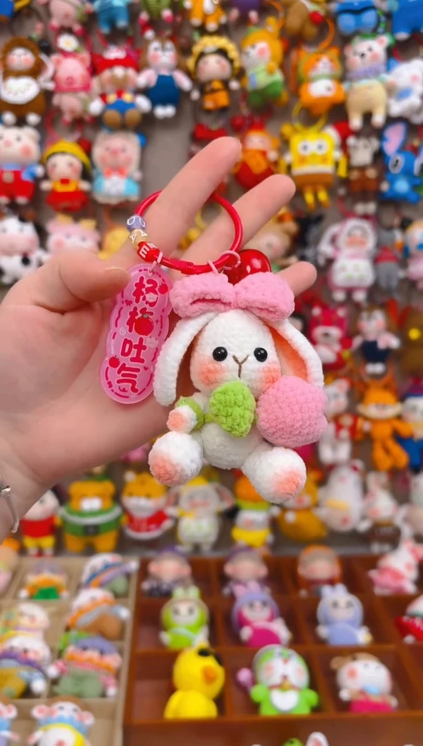 纯手工制作毛线钩织成品郁金香小兔