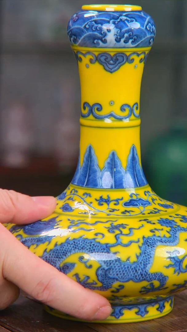 央博文化交流瓷器蒜头瓶扁瓶