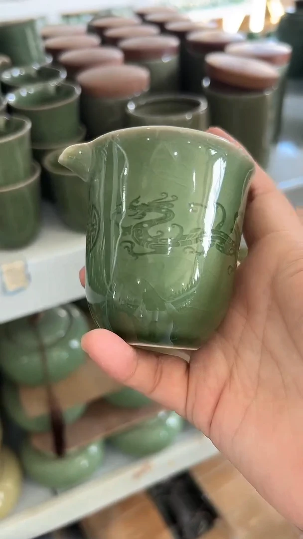 龙泉云间青瓷小米茶器