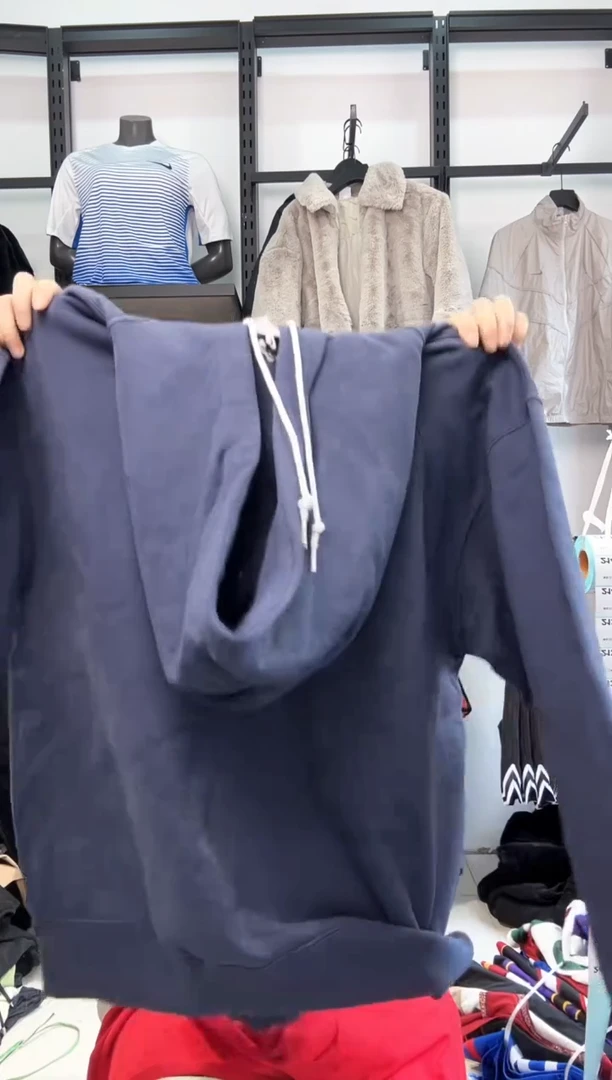 2128 编码  瑕疵直播间过款为准 尺码XL