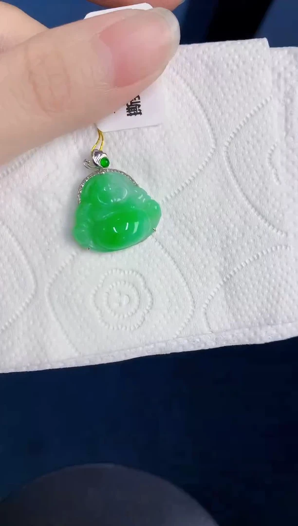 颈饰18K金镶嵌翡翠天然翡翠缅甸A货