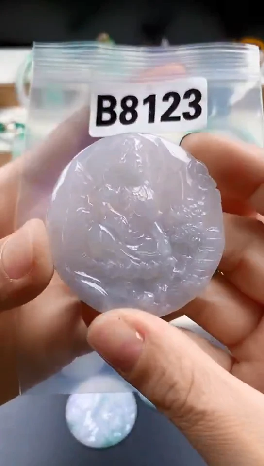 颈饰未镶嵌翡翠天然翡翠吊坠挂件