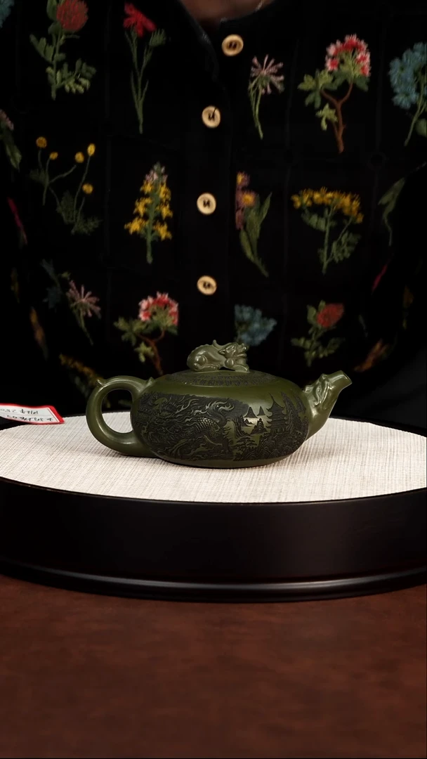 茶壶紫砂百福瑞兽壶 民国绿 李三妹