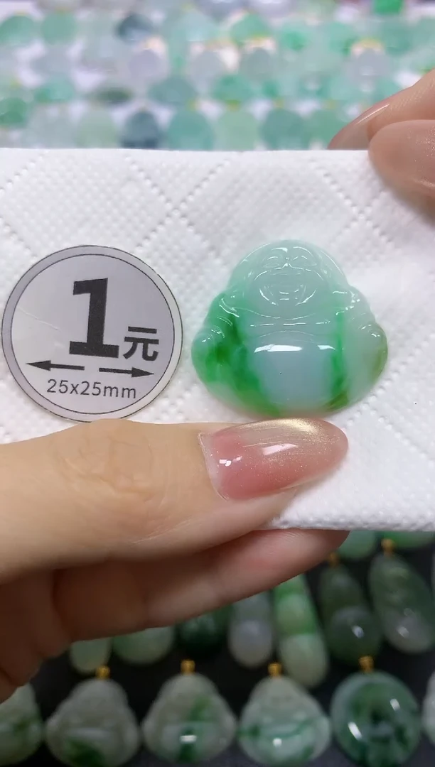 翡翠未镶嵌颈饰天然翡翠A货