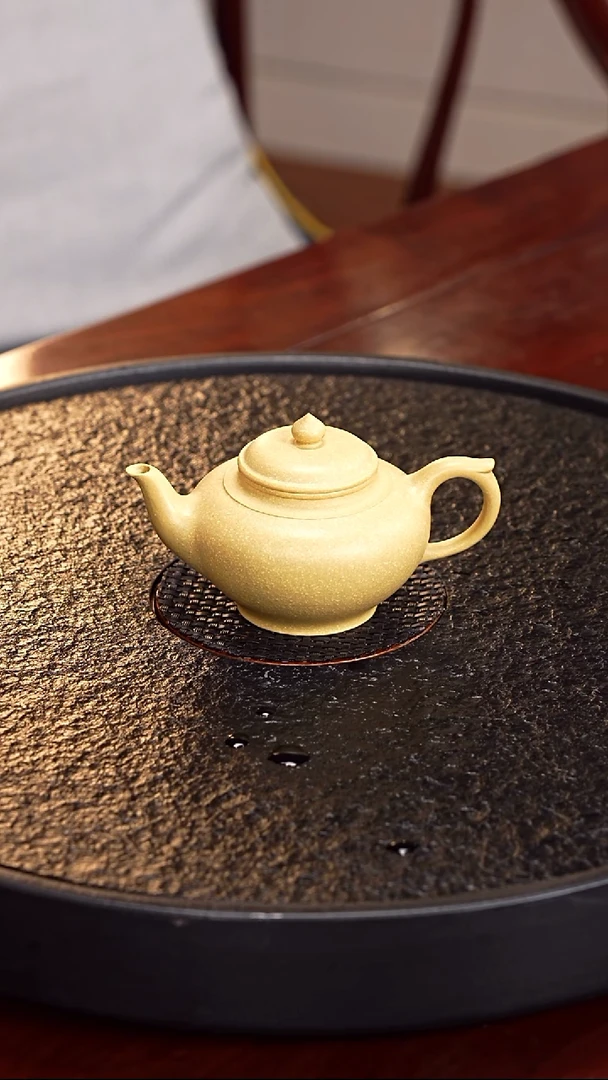 茶壶紫砂成进窑  笑樱 62本绿 150毫升