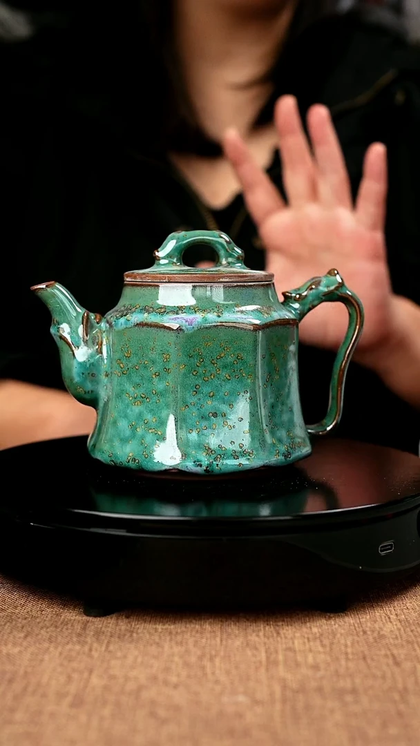 【闪购商品】173#国工一级品原矿钧瓷炉钧釉龙尊壶