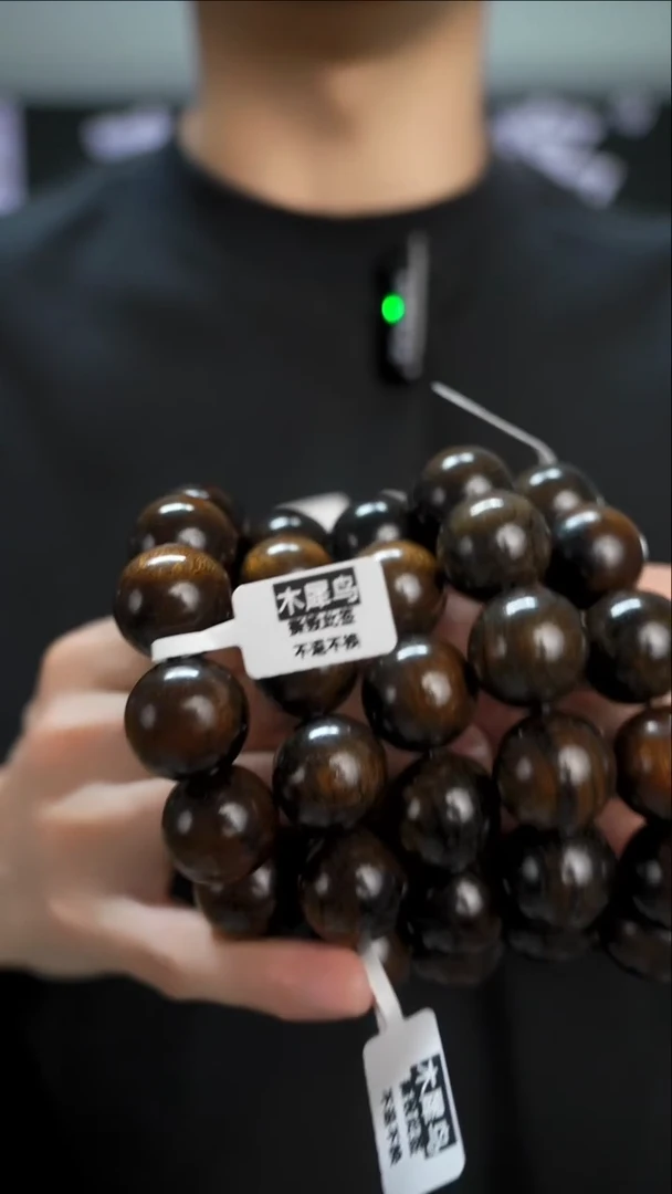 金丝楠手作木制雕刻品