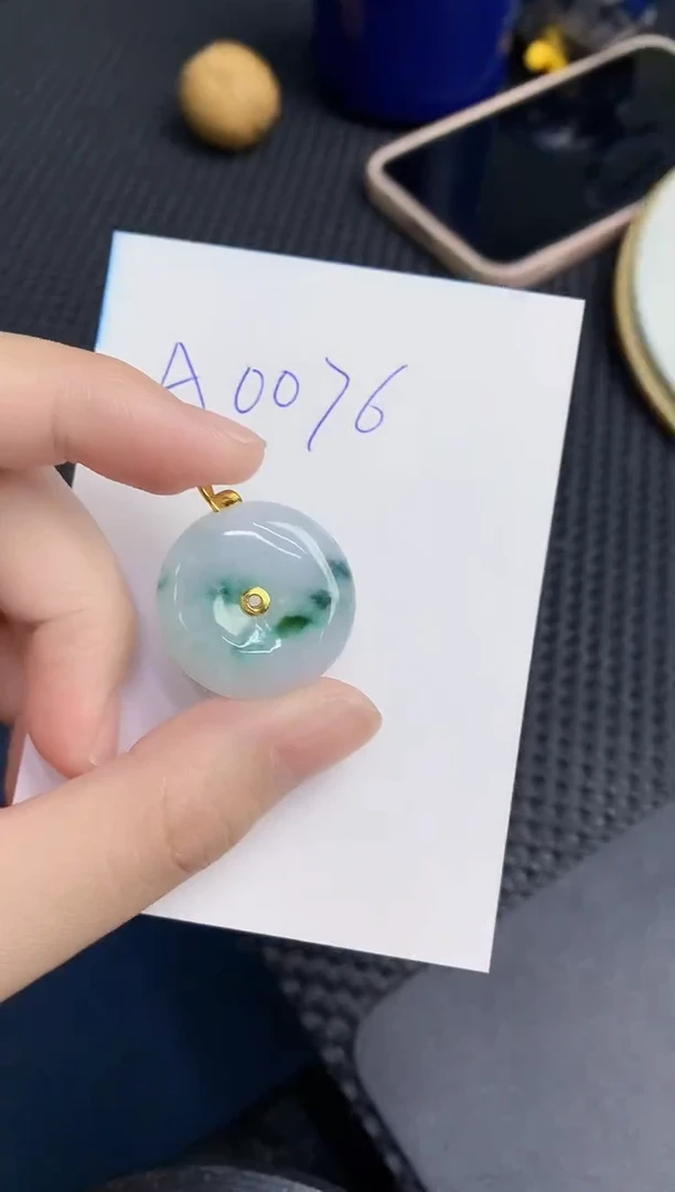 【闪购商品】翡翠颈饰18K金镶嵌0000000000