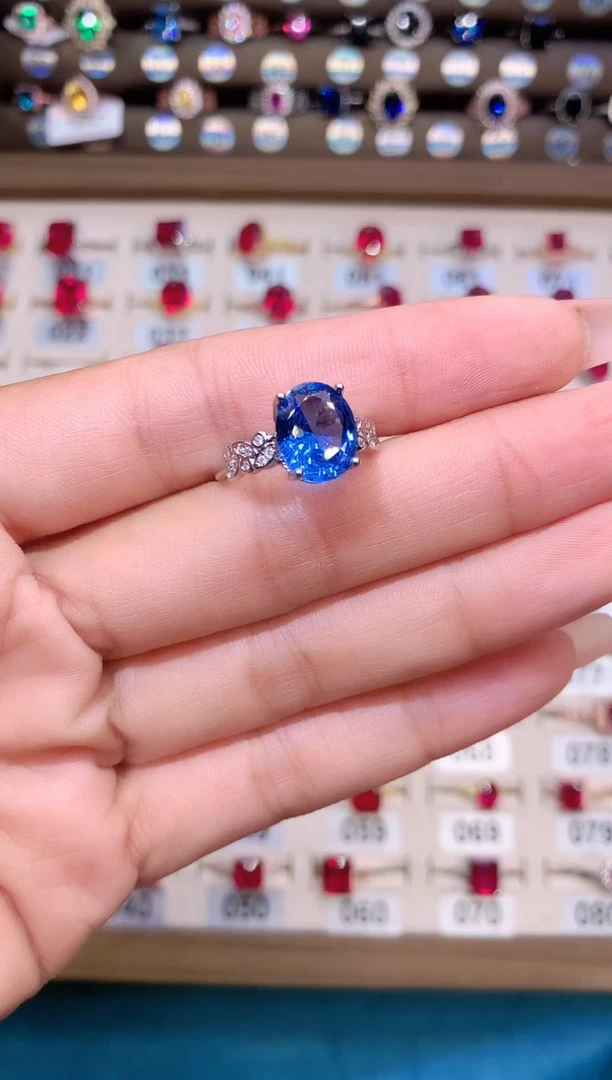 蓝宝石戒指银S925镶嵌银色