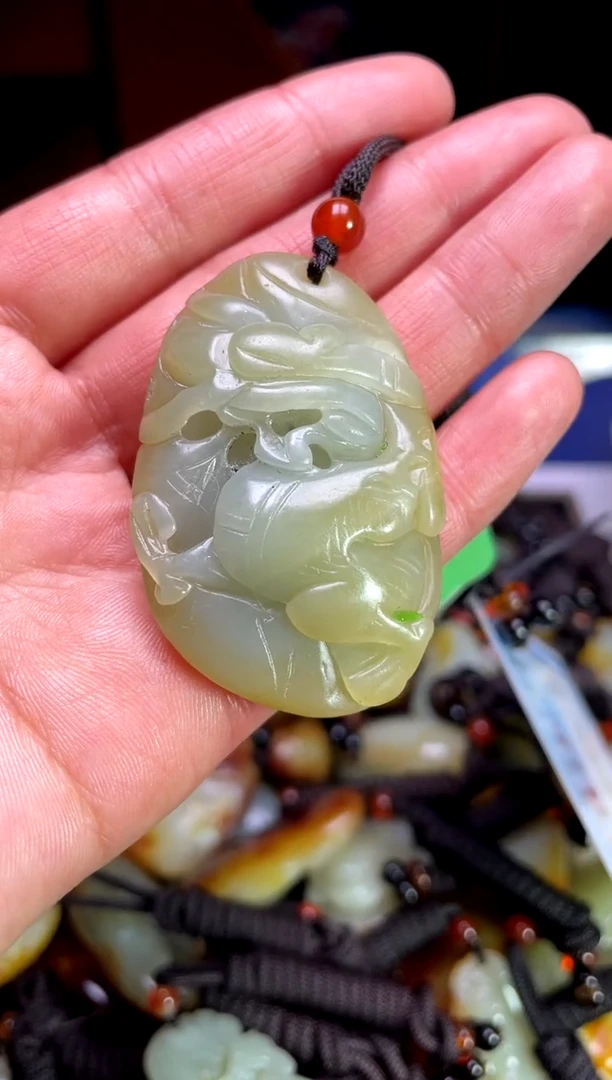 【闪购商品】和田玉颈饰未镶嵌123