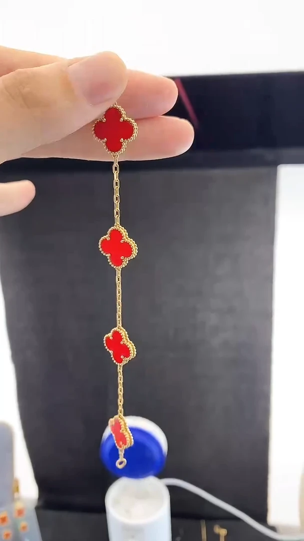 玛瑙/玉髓手链18K金镶嵌.