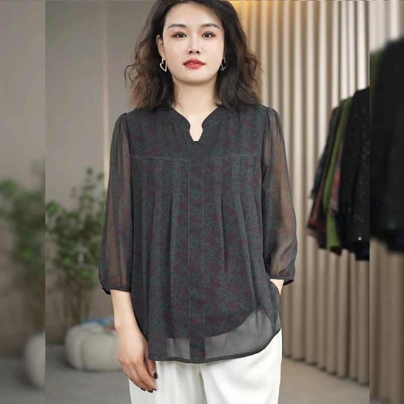 火袖F740春夏V领新款时尚宽松大码小衫花色百搭中老年妈妈装上衣