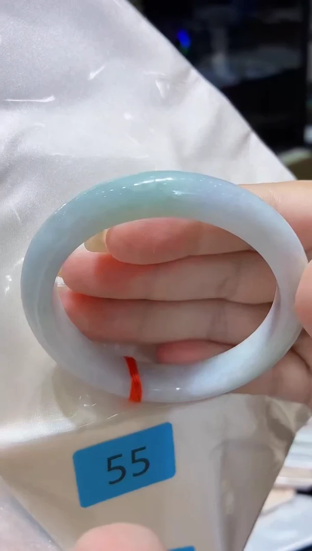 未镶嵌手镯翡翠翡翠手镯55