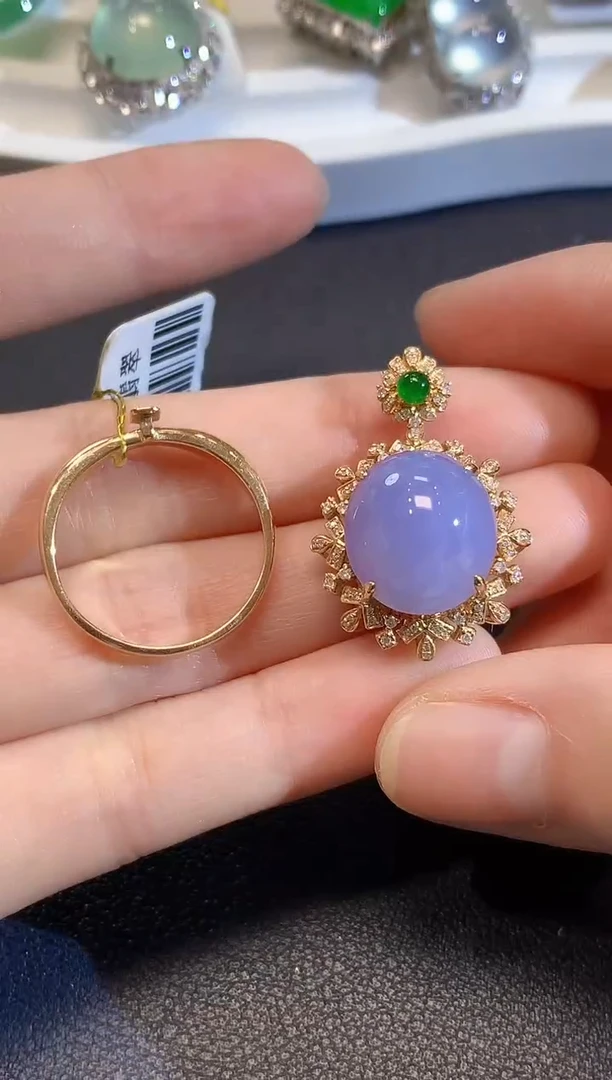 18K金镶嵌戒指翡翠A19 多样性发货一件