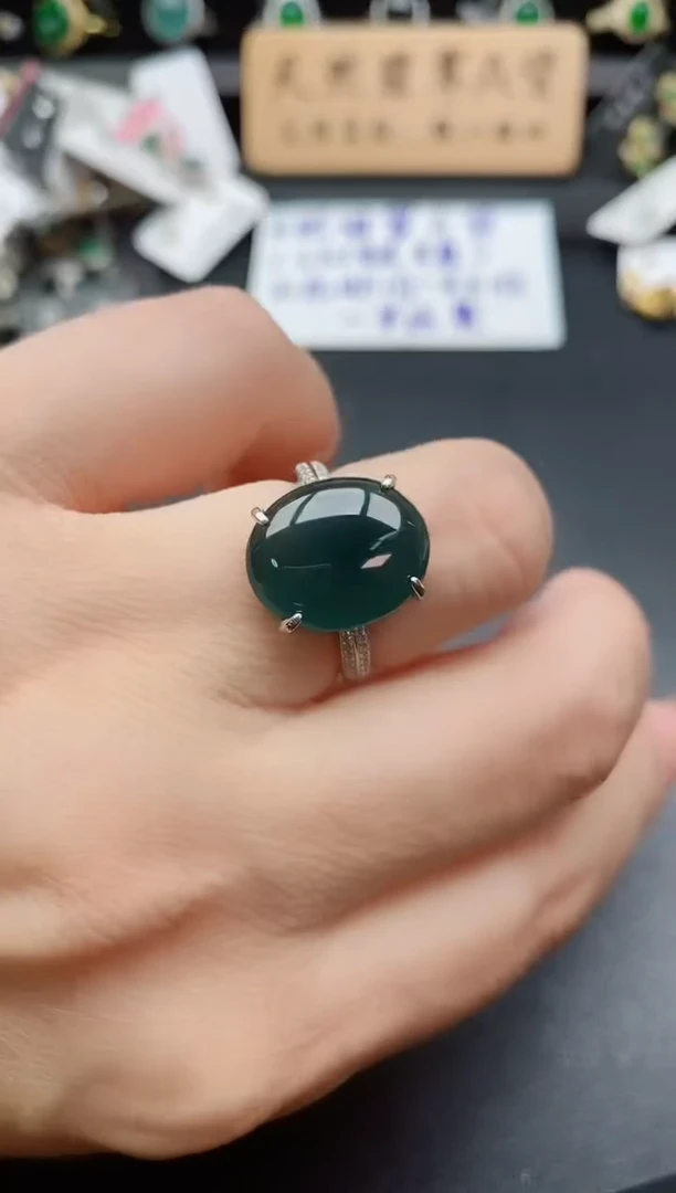 银S925镶嵌戒指翡翠1