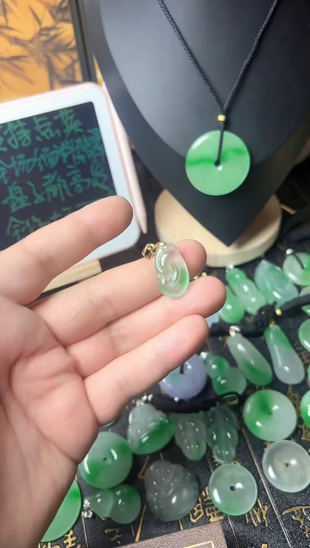 颈饰未镶嵌翡翠所见即所得，一图一物