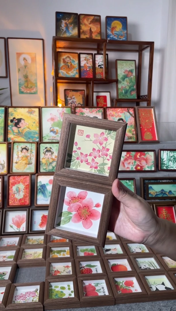【闪购商品】国画【大桃花小桃花】纯手绘国画摆台