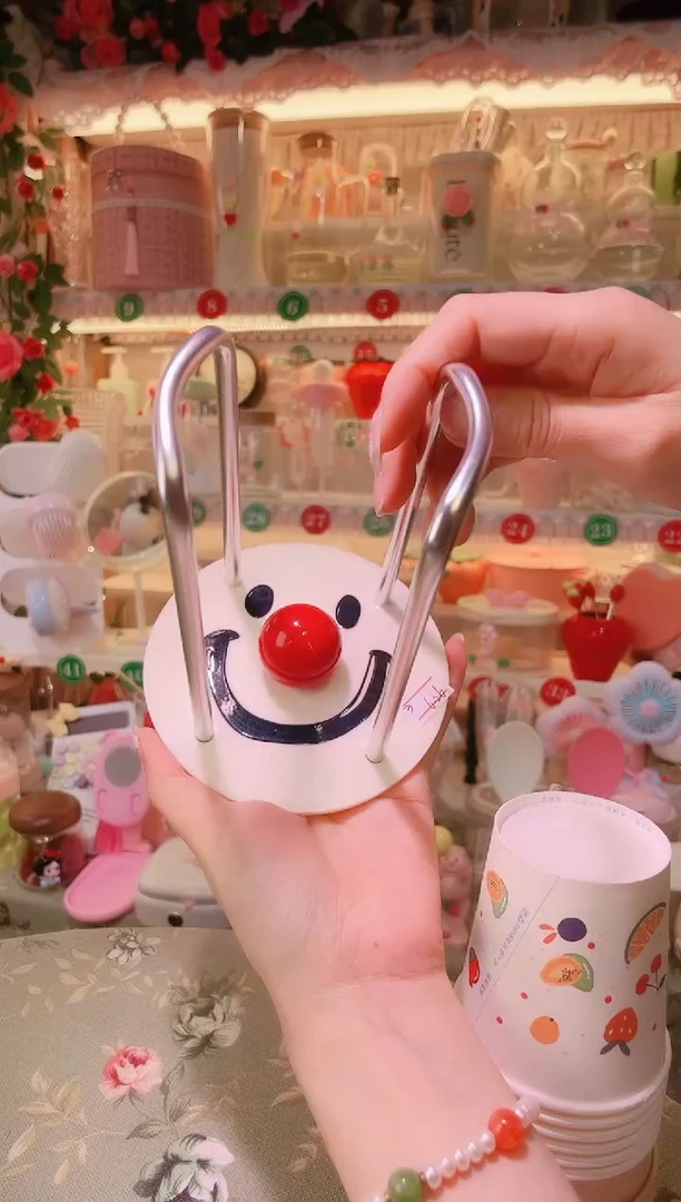 摆件品质好发货快放心拍！笑脸杯架