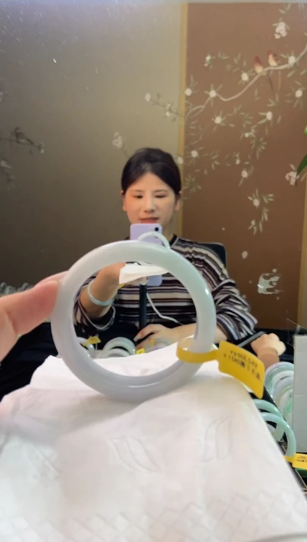 未镶嵌手镯翡翠圈口x54-55