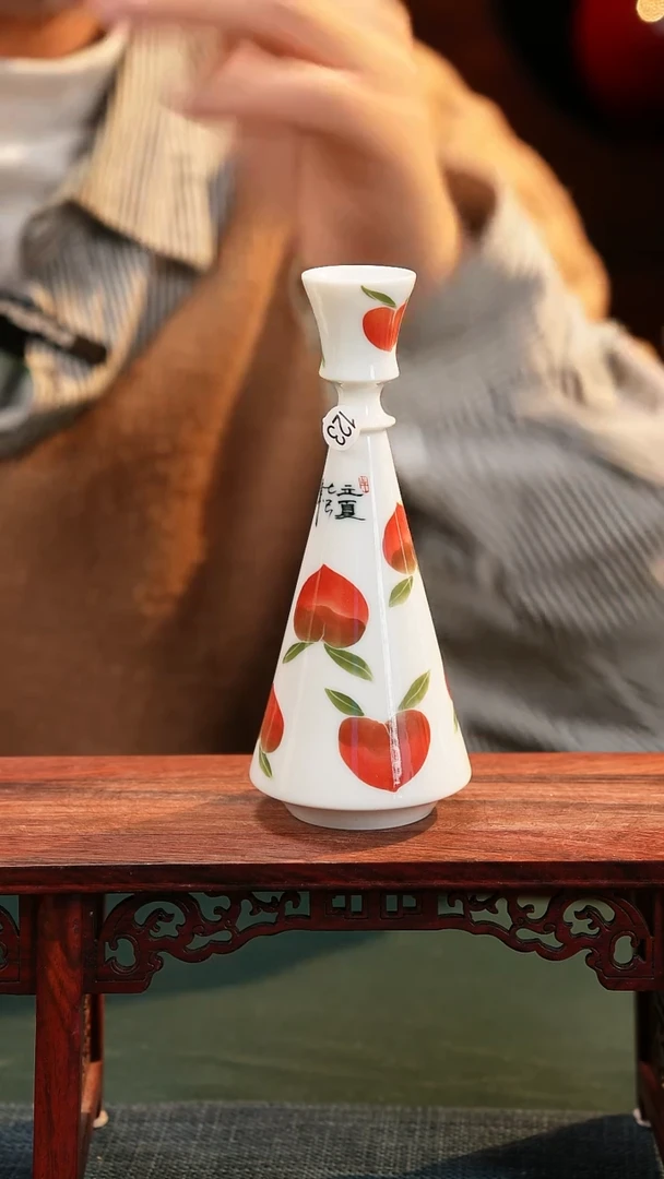 【闪购商品】摆件釉下五彩纯手工手绘原创瓷器