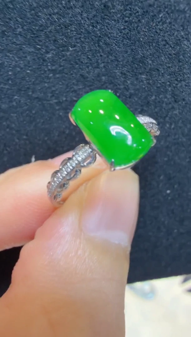18K金镶嵌戒指翡翠多样性团购发一件