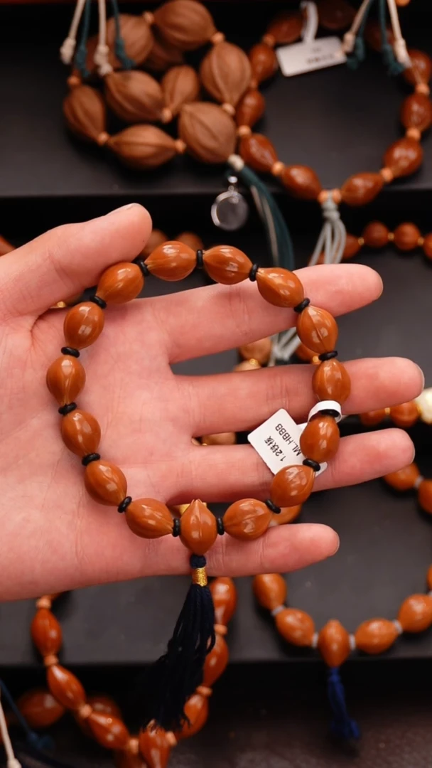 橄榄核吊坠小**@三面佛1217