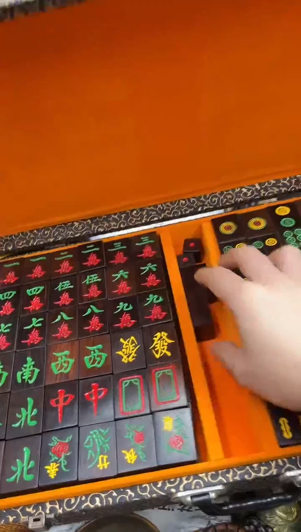 【闪购商品】大叶紫檀（黑酸枝木类） 