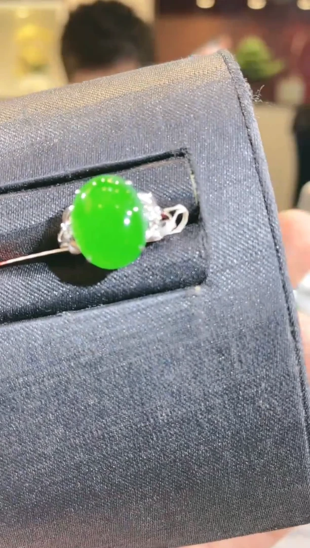 翡翠18K金镶嵌颈饰A23天然A货翡翠戒指