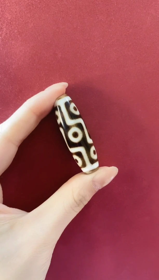 玛瑙/玉髓（覆膜）颈饰未镶嵌成*赤行运无覆膜精品折九