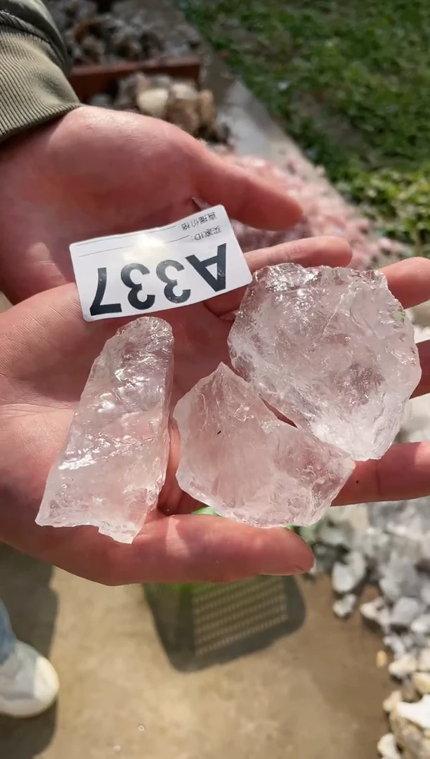 【闪购商品】水晶摆件未镶嵌白阿塞  多样性发一个  337