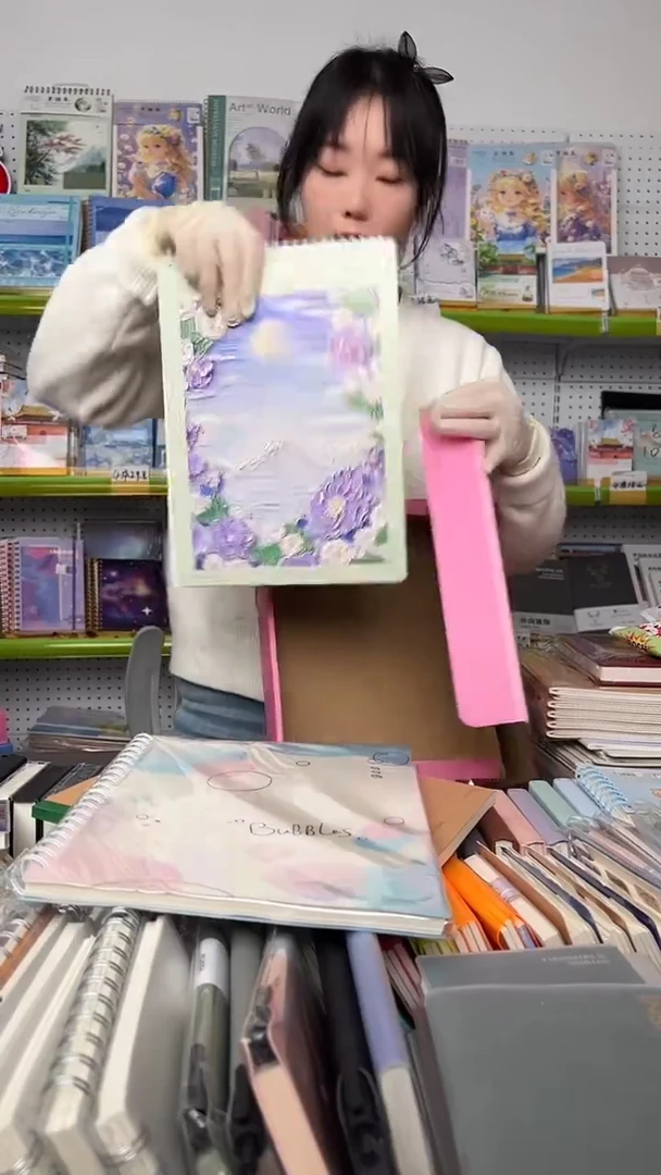 C142      幸运盲盒    一盒