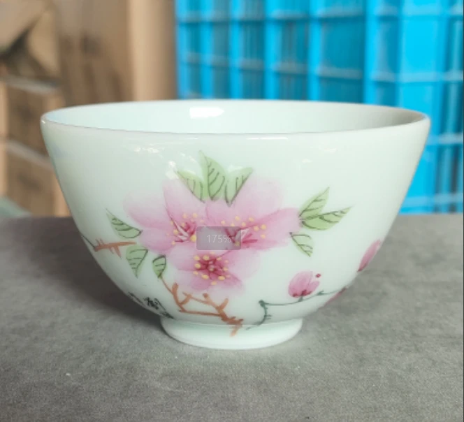 LQ03水点桃花鸡心主人杯