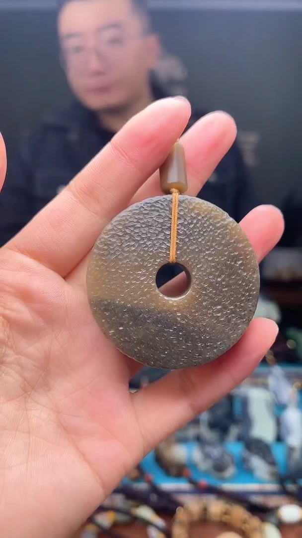 未镶嵌和田玉挂件1