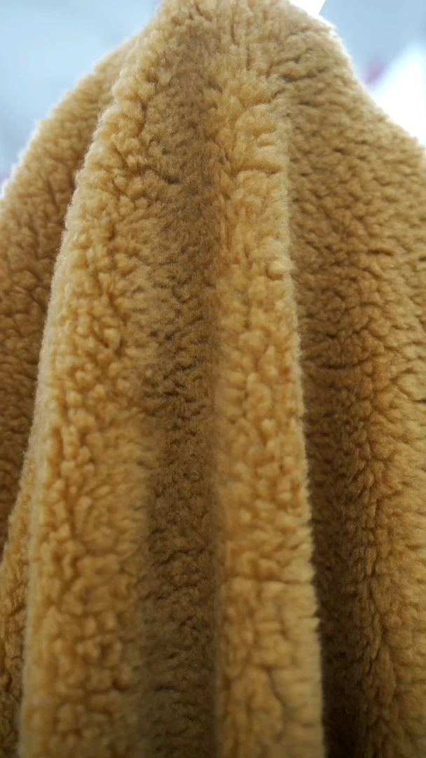 混纺1.1米 BRB面料 PL环保皮草面料姜黄色泰迪感服装布 宽170CM