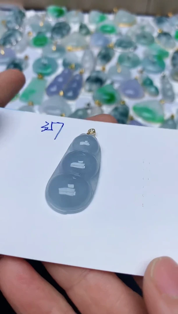 【闪购商品】翡翠颈饰18K金镶嵌天然翡翠A货