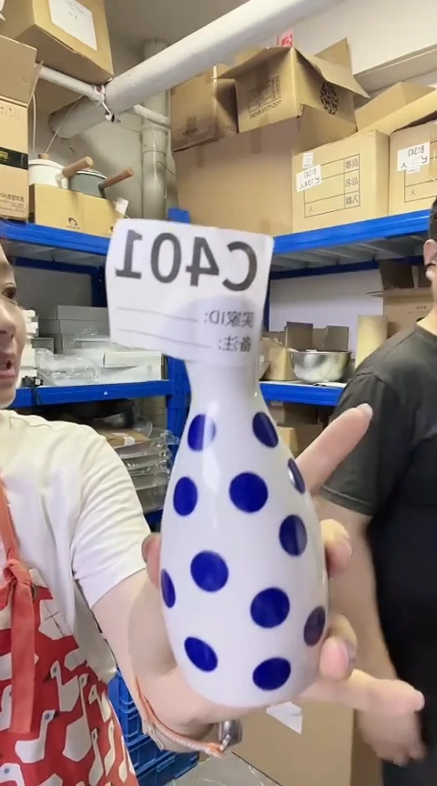 瓷片进口家用百货小花瓶C401